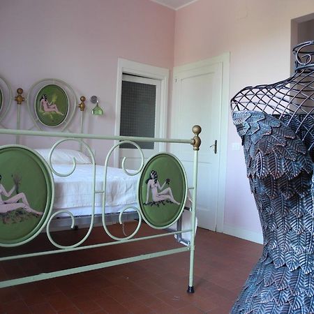 Agriturismo Eschito Hotel Montottone Buitenkant foto